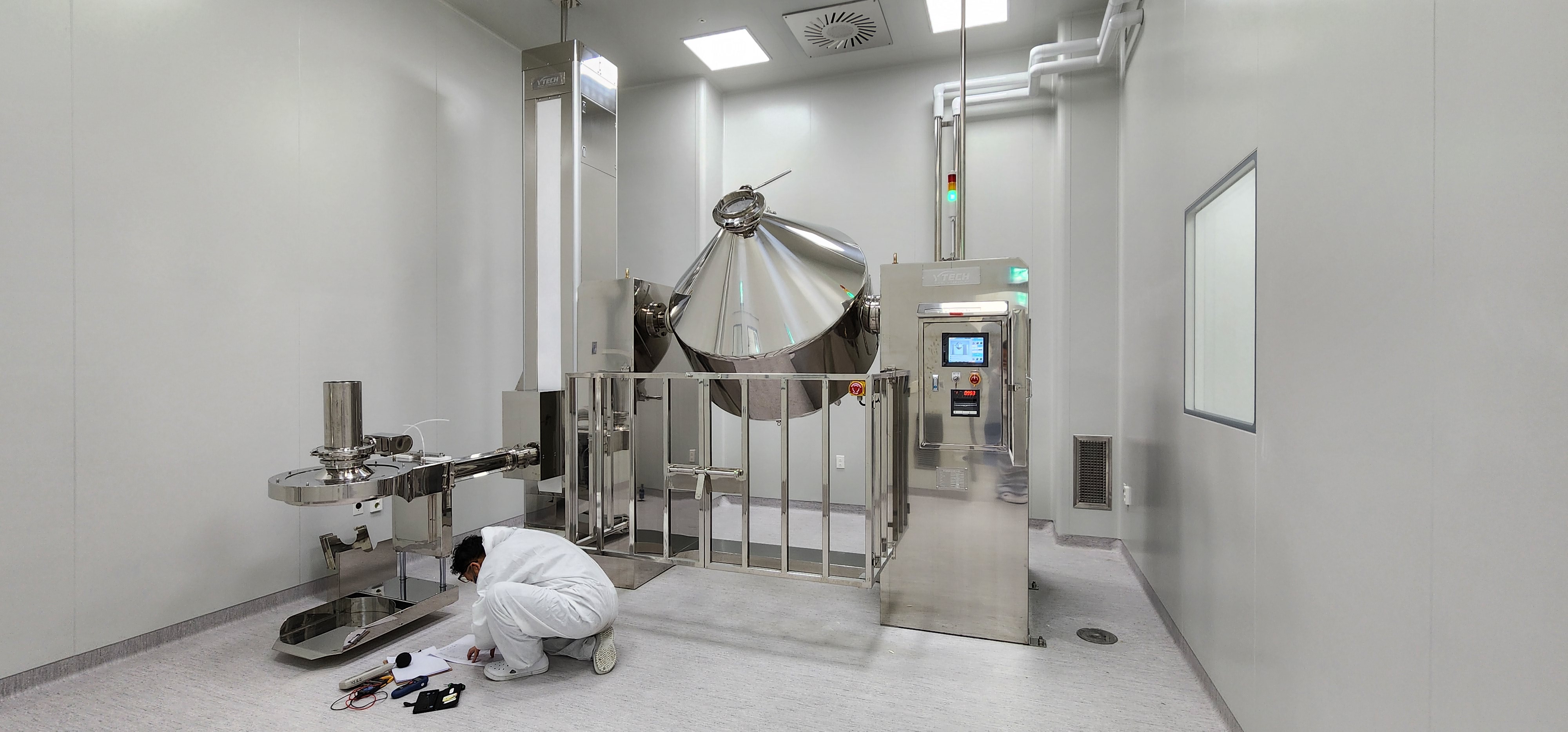 Material Handling Lift + Double Cone Vacuum Dryer